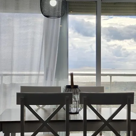 Precioso Residencial Con Vistas Al Mar * Пуэбла-де-Фарнальс